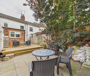 2 bedroom terraced house to rent - Photo 3