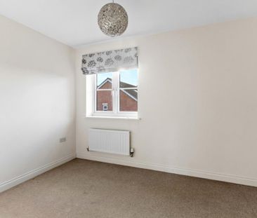 4 bedroom detached house to rent - Photo 4