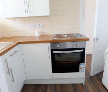 Studio to rent - Photo 6