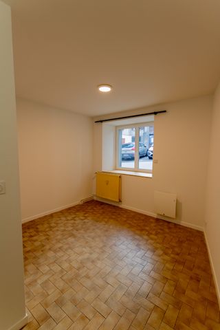 Location Appartement 3 pièces 40m² ST ANTHEME 63660 - Photo 3