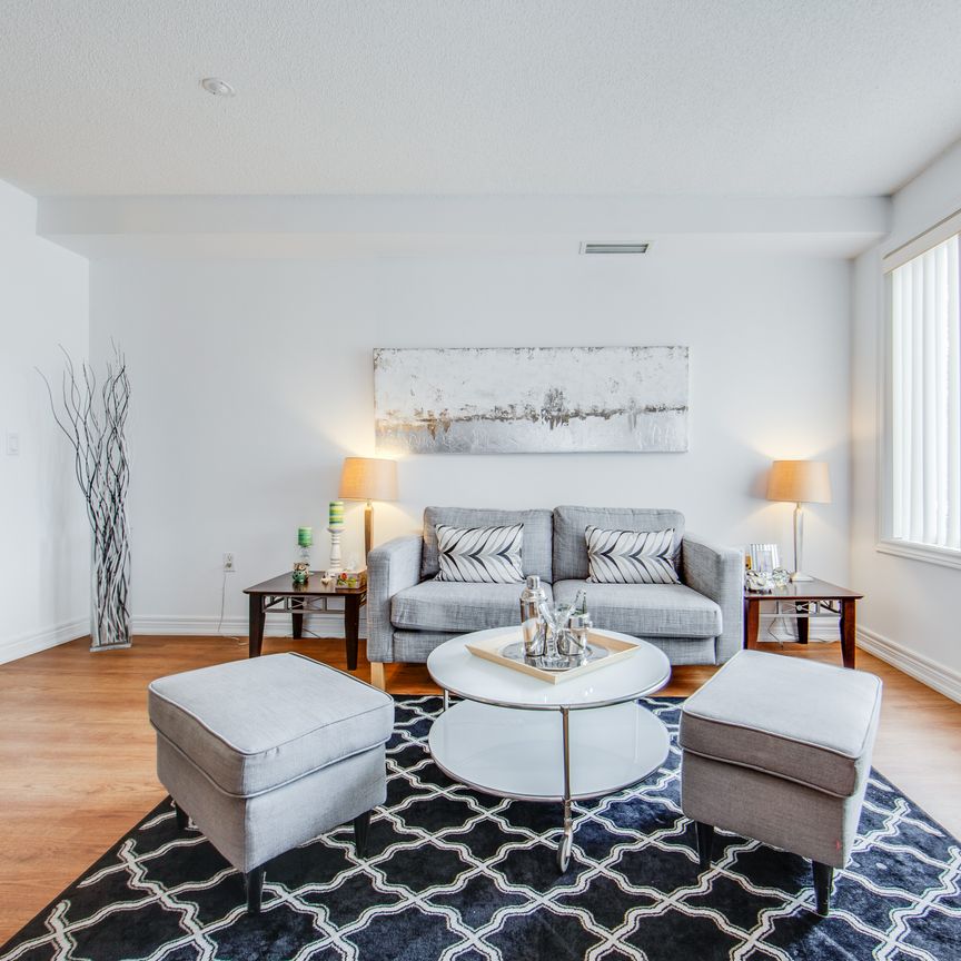 Two Bedroom Townhouse-style apartment in Toronto's Leaside - Photo 2