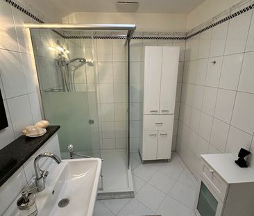 Lichtdurchflutete 3-Zimmer-Wohnung in ruhiger Lage - Photo 2