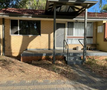 SECURE LIVING, AFFORDABLE LIVING, COSY HOME! - Photo 4
