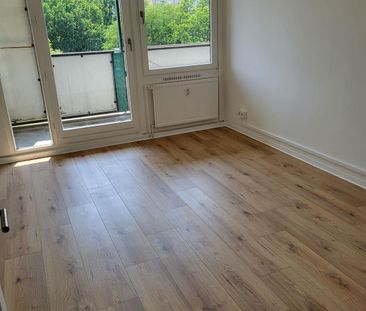 Moderne 2-Zimmer-Wohnung in Laatzen mit Balkon - Photo 1