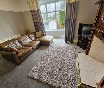 3 bed Detached - To Let - Photo 1