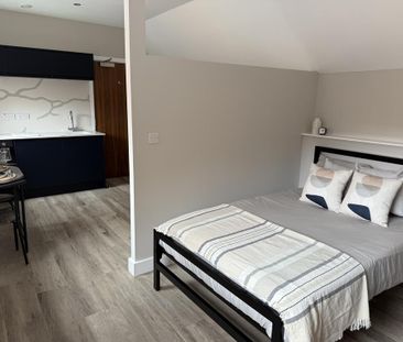 Studio to rent - Photo 3