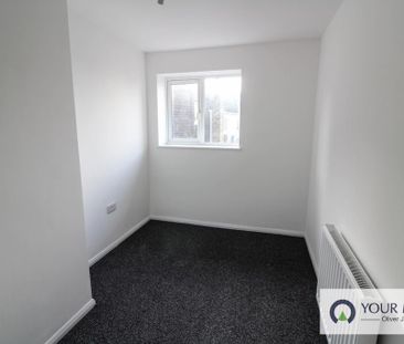 3 bedroom flat to rent - Photo 2