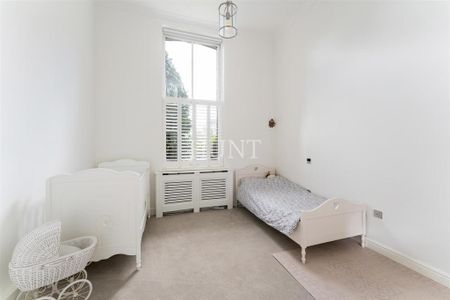 3 bedroom apartment to rent - Photo 4