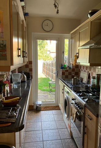 Room in a Shared House, Whitefoot Lane, BR1 - Photo 2
