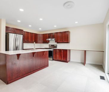 For Lease - 2210 River Mist Road, Barrhaven, Ontario - Photo 6