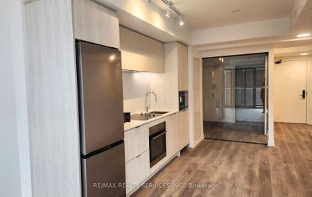 For Lease - 1 Jarvis Street Unit# 410, Hamilton, Ontario - Photo 5
