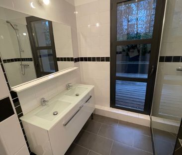 Location Appartement 2 pièces 42m² - Photo 4