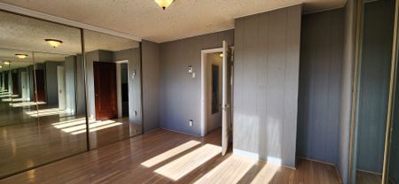 For Lease - 20812 Dalton Road, Georgina, Ontario - Photo 2