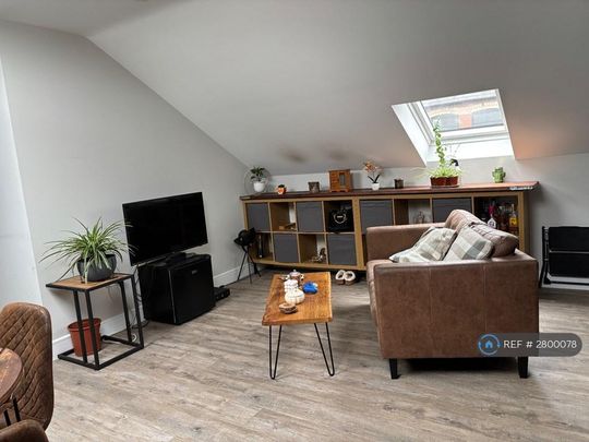 1 bedroom flat to rent - Photo 1
