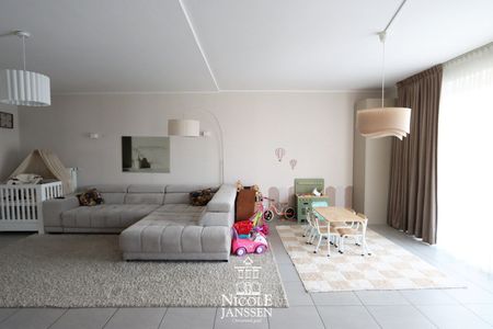 Halfvrijstaande nieuwbouwwoning - Photo 2