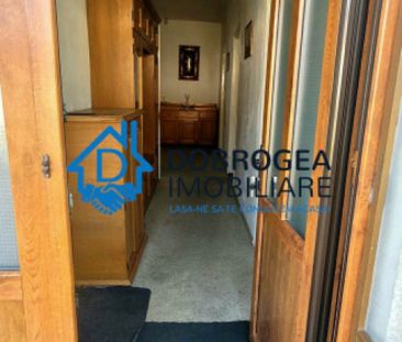 ZONA CENTRALA-CASA 4 DORMITOARE, DE INCHIRIAT, IDEALA MUNCIT - Fotografie 6