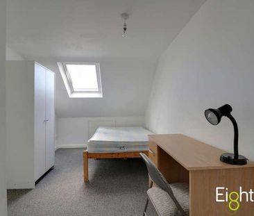 Coombe Road, Brighton, BN2 - Photo 4