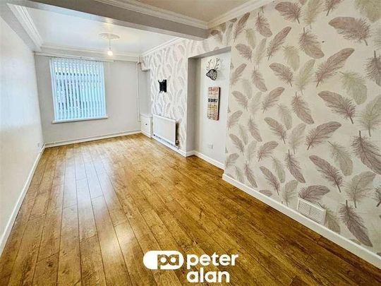 Commercial Street, Aberbargoed, Bargoed, CF81 - Photo 1