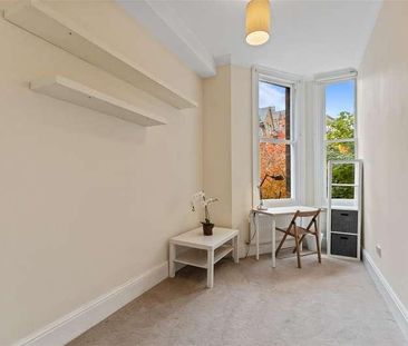 Greencroft Gardens. South Hampstead, NW6 - Photo 4