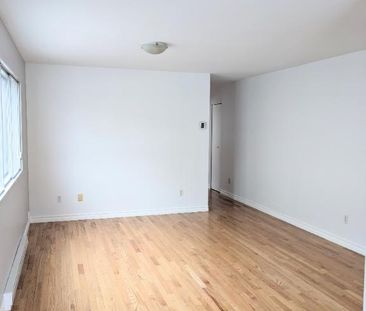 4½ à louer, Sainte-Rose, Laval - Photo 2