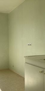 Appartement Studio à louer 2 pièces - 34 m2 CHATEAUROUX - 36 - Photo 3