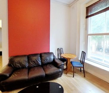 New Walk, Leicester - Photo 4