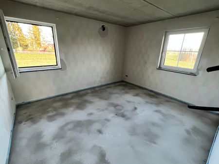 Schicke, barrierefreie 2-ZKB-Neubauwohnung in ruhiger Ortsrandlage mit Aufzug und Südbalkon - Photo 4