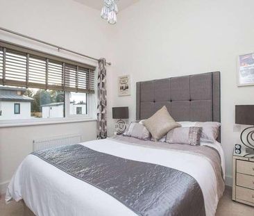 Holland Park, Exeter, EX2 - Photo 3