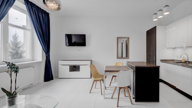 2 pok przy Łazienkach Warszawskich ul. Gagarina - Photo 1