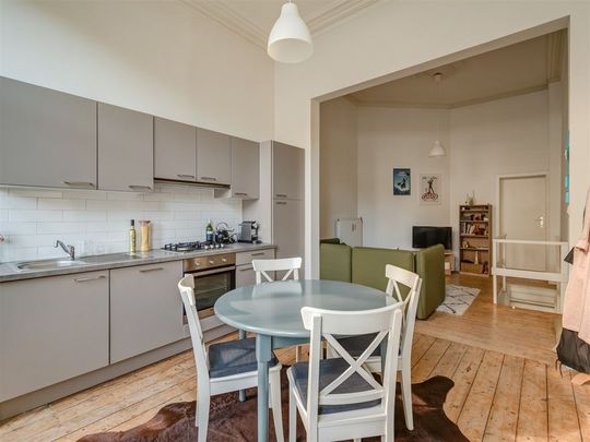 Prachtig gelijkvloers appartement met authentieke elementen op de Belgiëlei - Foto 1