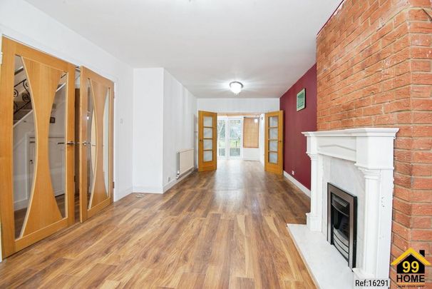 3 bedroom semi-detached house to rent - Photo 1