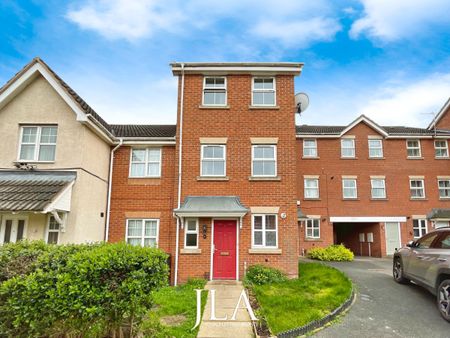 4 bed semi-detached house to rent in Pendlebury Drive, Leicester, LE2 - Photo 2