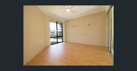 Capture The Charm, Love The Space, Live The Location 🌴 - Photo 5