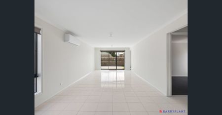 Modern Comfort & Coastal Living – Brand New 3-Bedroom Home in Cowes - Photo 3