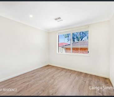Four Bedroom Family Home - Photo 6