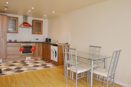 2 bedroom flat to rent - Photo 5