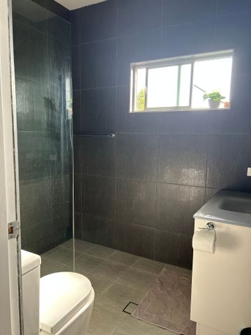 Charlestown - Photo 5