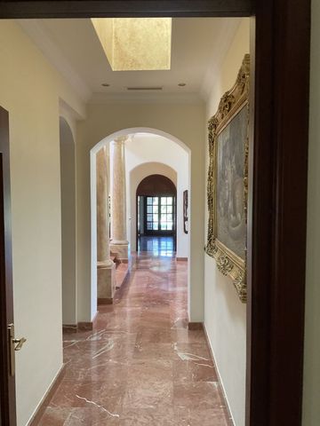 Luxury Villa for rent in Marbella, Andalusia - Photo 5