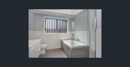 Modern and Low Maintenance Duplex - Photo 3