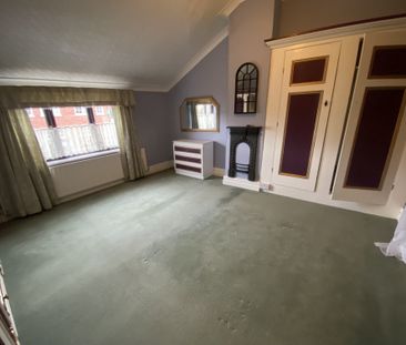 High Street, Scunthorpe, Crowle - Photo 2