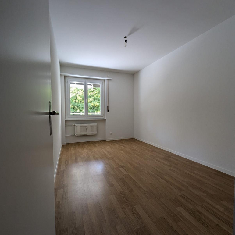 Moderne 4.5-Zimmerwohnung im 2. OG mit zwei Balkonen / Mietzinsaktion - Photo 1