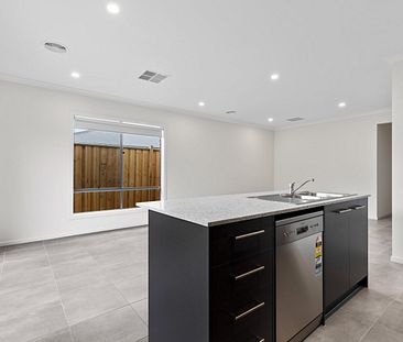 80 Modesto drive Tarneit - Photo 5