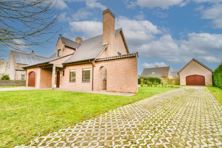 Ruime alleenstaande woning in doodlopende straat - Photo 2