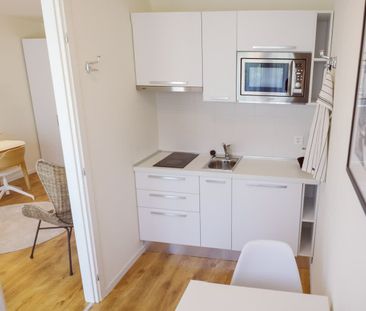 1.5 Zimmer - Photo 2