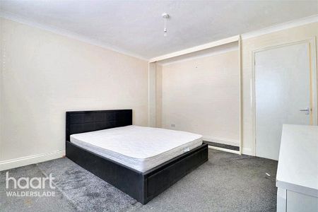 2 bedroom semi-detached house to rent - Photo 5