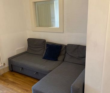 1 Bed Flat, Seafield Road, EH6 - Photo 1