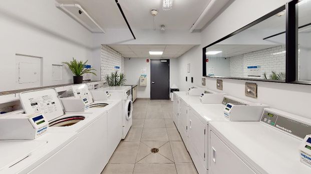 Centretown - Photo 1