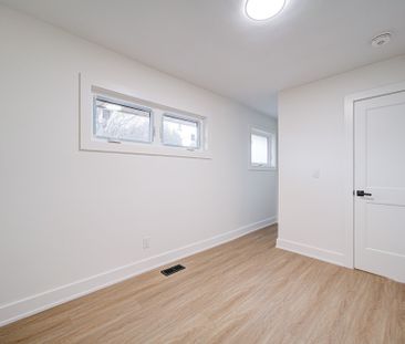 For Lease - (MAIN) 705 Glenforest Street, Oshawa, Ontario - Photo 5