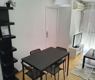 Calle Tres Músicos, Sevilla, Andalusia 41007 - Photo 3