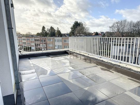 Avenue Reine Astrid, 1950, Kraainem - Photo 1